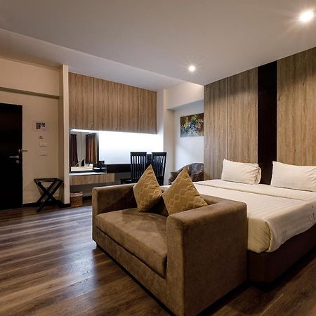 Grand Marina Residence Hotel Ban Laem Chabang Εξωτερικό φωτογραφία