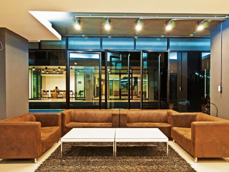 Grand Marina Residence Hotel Ban Laem Chabang Εξωτερικό φωτογραφία