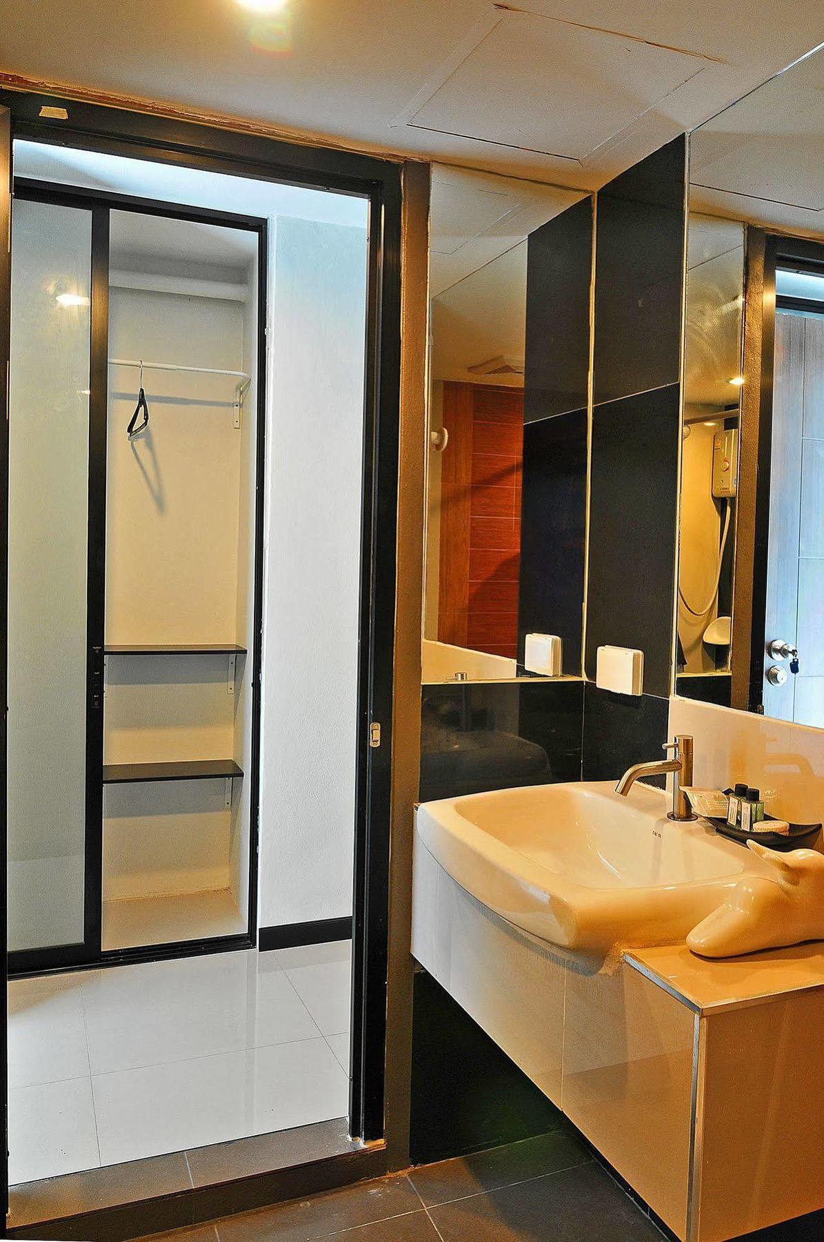 Grand Marina Residence Hotel Ban Laem Chabang Εξωτερικό φωτογραφία