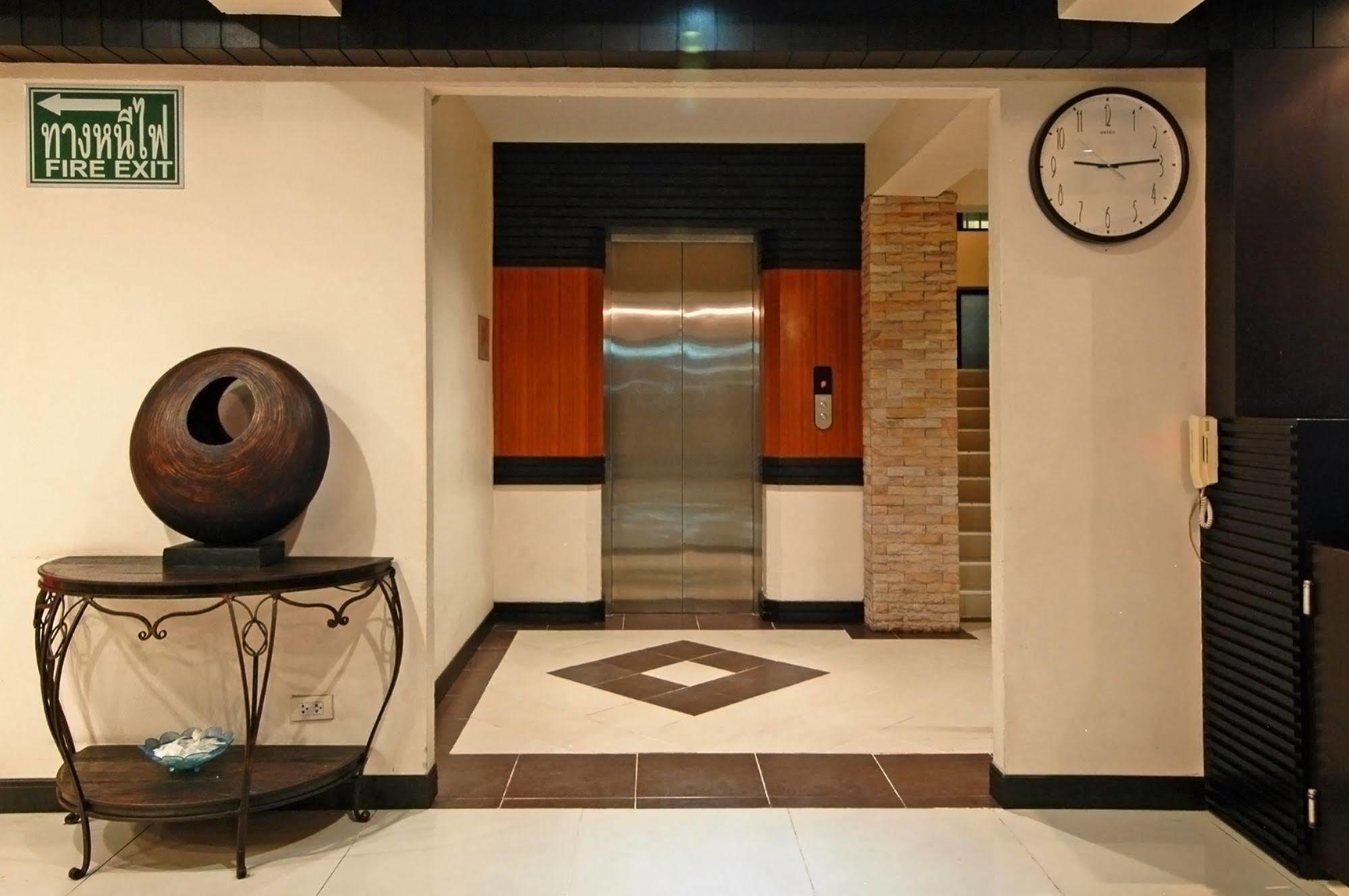 Grand Marina Residence Hotel Ban Laem Chabang Εξωτερικό φωτογραφία